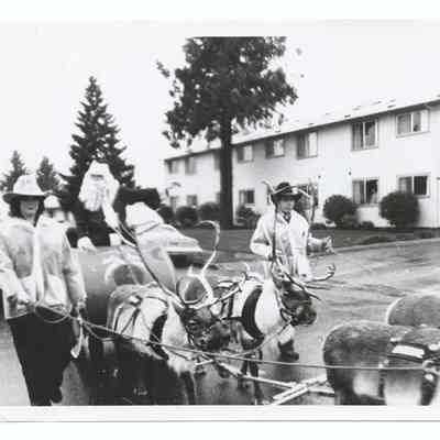 Photograph of the 1981 Christmas Parade, Springfield
