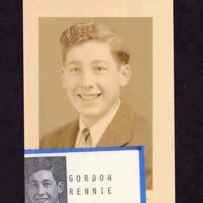 Photograph portrait of young Gordon Rennie