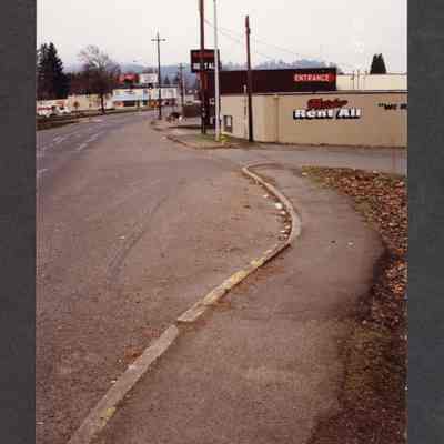 Photograph of Glenwood Side of Springfield Bridge, 1990