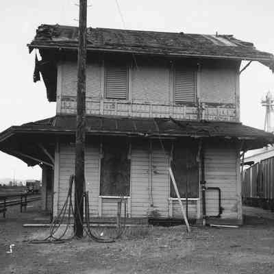 Photograph of the Springfield Depot, Springfield, OR, 1989