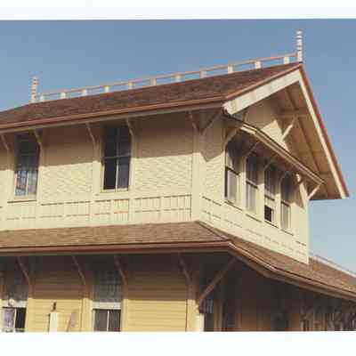 Photograph of the Springfield Chamber of Commerce building, former Train Depot, circa 1992
