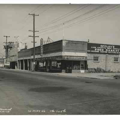 Photograph of Offley's Food Market, 650-660 Main St, Springfield, 1946