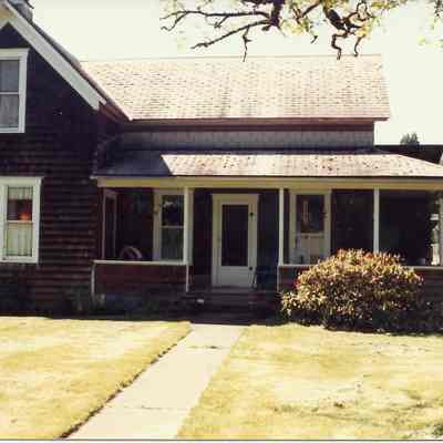 Photograph of Zahl Evan's house, Marcola, Oregon