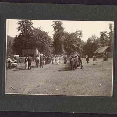 Photograph of Wendling Fourth of July Picnic, Wendling, Oregon, 1902