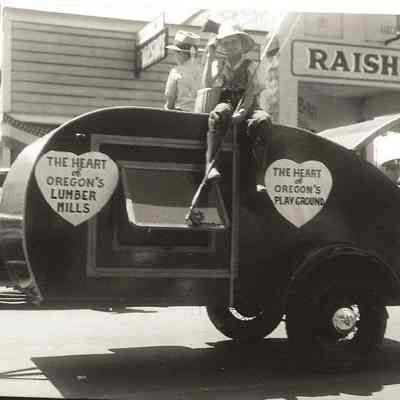 Photograph of Springfield Parade Float "The Hear of Oregon's Lumber Mills," Springfield, Oregon, 1945