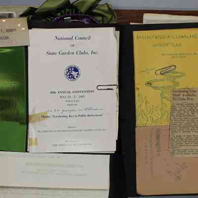 Pages 78- 79 Springfield - Willamalane Garden Club 1962-1963 unfolded