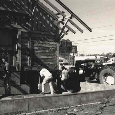 Photograph of Moving the Springfield Depot, Springfield, OR, date unknown