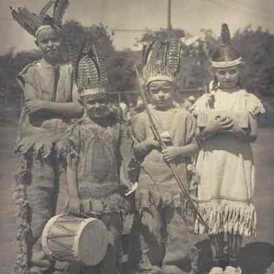 Photograph of Springfield Kids Preparing for Oregon Trail Pageant, Springfield, Oregon, Circa1948