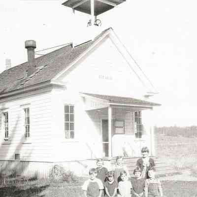 Photograph of Lucille Male's class, Warner School, Fall Creek, Oregon, 1925-1926
