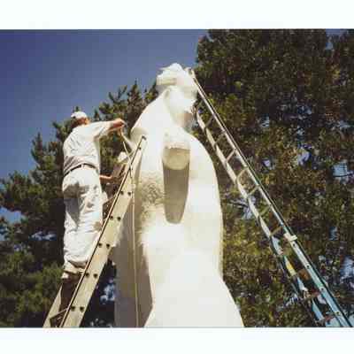 Photograph of the restauration of the 'Equistrian' statue, Springfield, 2003