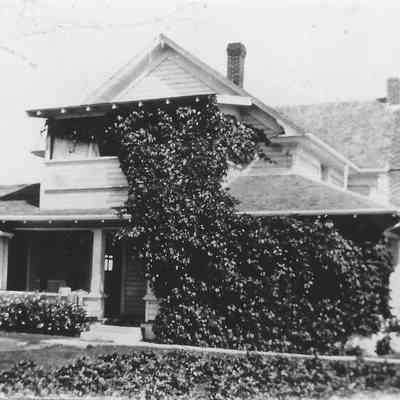 Photograph of The Vallier House, 547 D St.