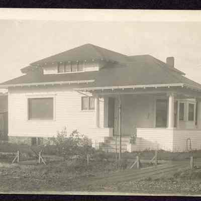 Postcard, House, Undated