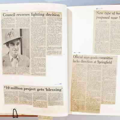 Pages 32-33