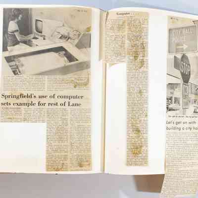 Pages 120-121 (Article Unfolded)