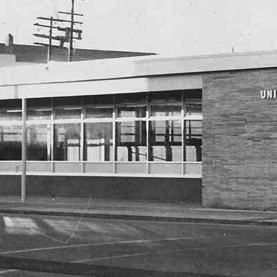 Photograph of Post Office, Springfield, Oregon, circa 1960