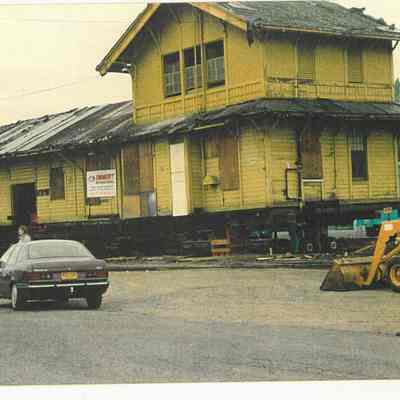 Photograph of the Springfield Depot Relocation, Springfield, Oregon, 1989