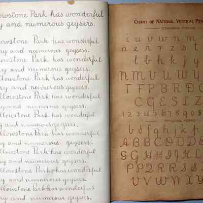 1979-389-001_021: Page 24-25 (25 not numbered in scrapbook)