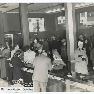 Photograph of the Grand Opening of the US Bank, Springfield, 1948