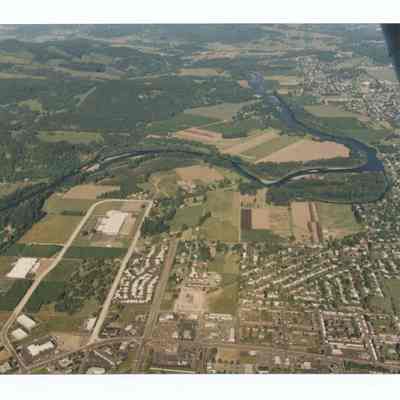 Aerial photograph of Gateway area, West to East view (Coburg Hills), Springfield, circa 1980