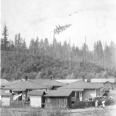 Photograph of Labor Day celebration, Wendling, Oregon, circa 1920s