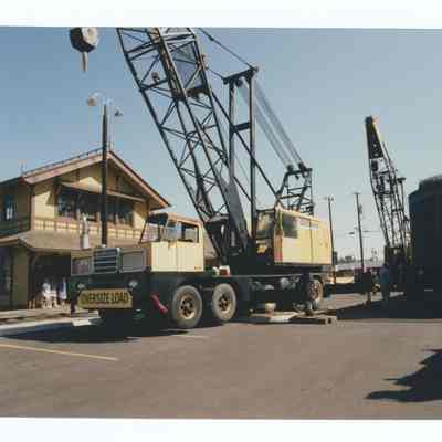 Photograph of the RPO Railcar relocation, Springfield, 1992