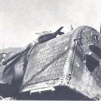 Photograph of train wreck, Wendling, Oregon, 1920