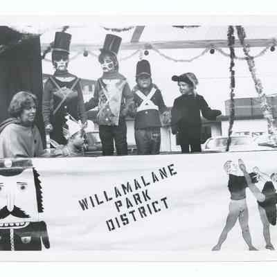 Photograph of the 1982 Christmas Parade, Springfield