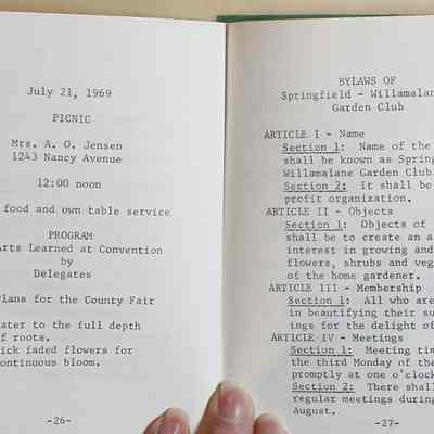 Page 9 booklet (pages 26 and 27)