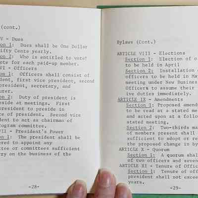 Page 9 booklet (pages 28 and 29)