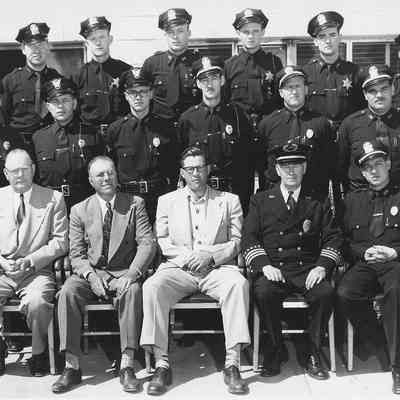 Photograph of Springfield police and city officials, Springfield, Oregon, date unknown