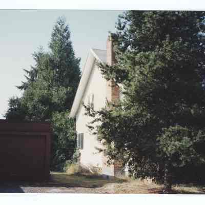 Photograph of an unknown house, Springfield, 1990