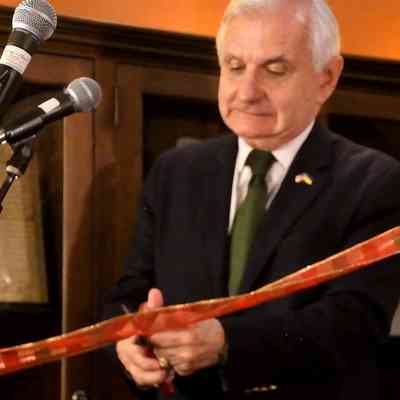 Senator Jack Reed: Ribbon Cutting