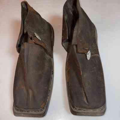 Leather Boots tagged 0175