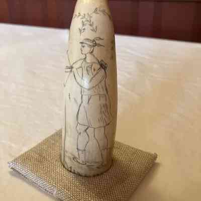 Scrimshaw: Minerva and Venus