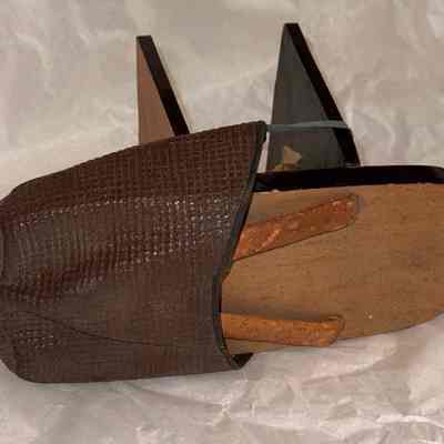 Top of item