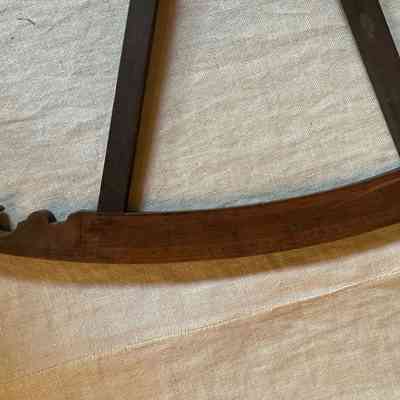 Close-up of bottom of backstaff