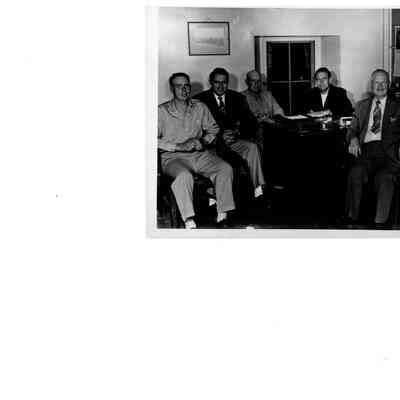 Blount Seafood Corp Warren R.I. group photo 17x13 glossy black and white