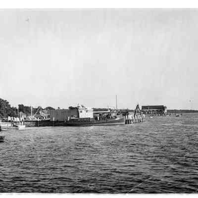 Blount Seafood docked boat 25x21 black and white glossy