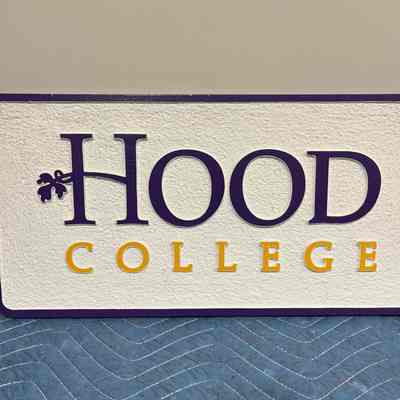 Hood College Sign
