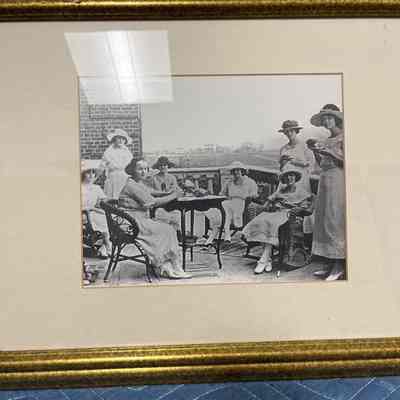 Women Having Tea- review