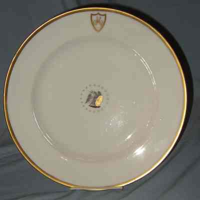Serving dishes