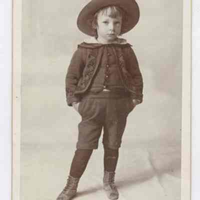 Photograph, Cabinet