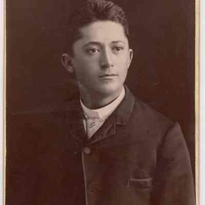 Photograph, Cabinet