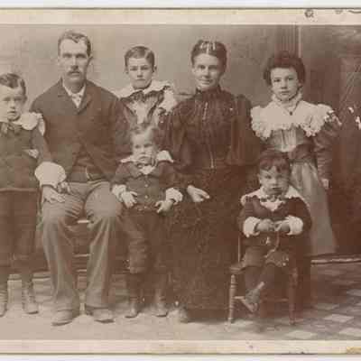 Photograph, Cabinet