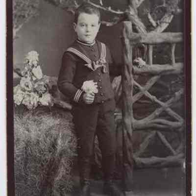 Photograph, Cabinet