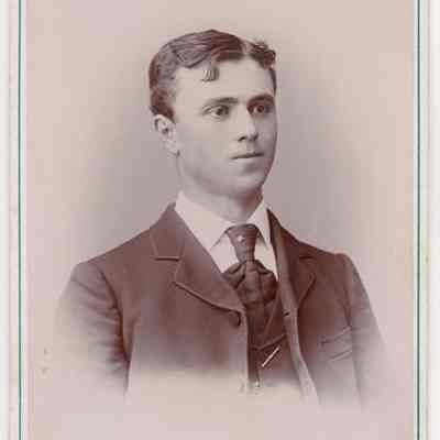 Photograph, Cabinet