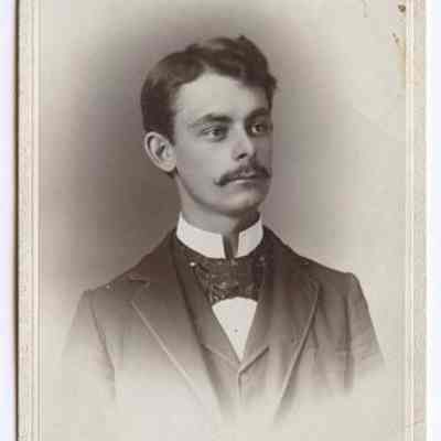 Photograph, Cabinet