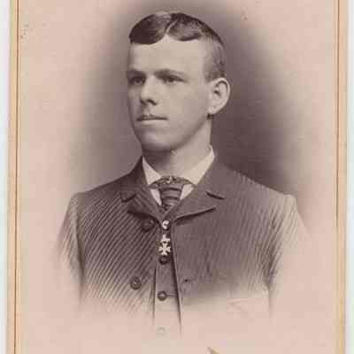 Photograph, Cabinet