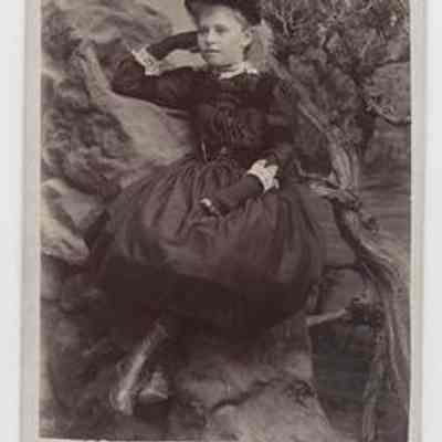 Photograph, Cabinet