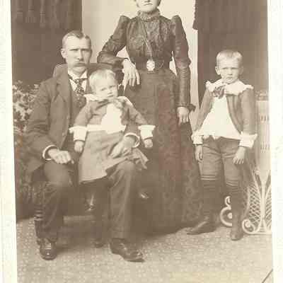Photograph, Cabinet